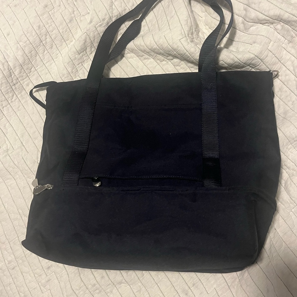 Elegant Navy Blue Travel Tote